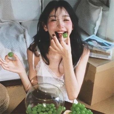 打开玉盒时